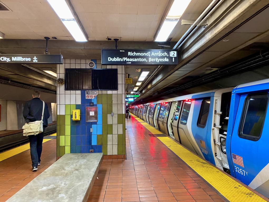 Tile mural at 16th St