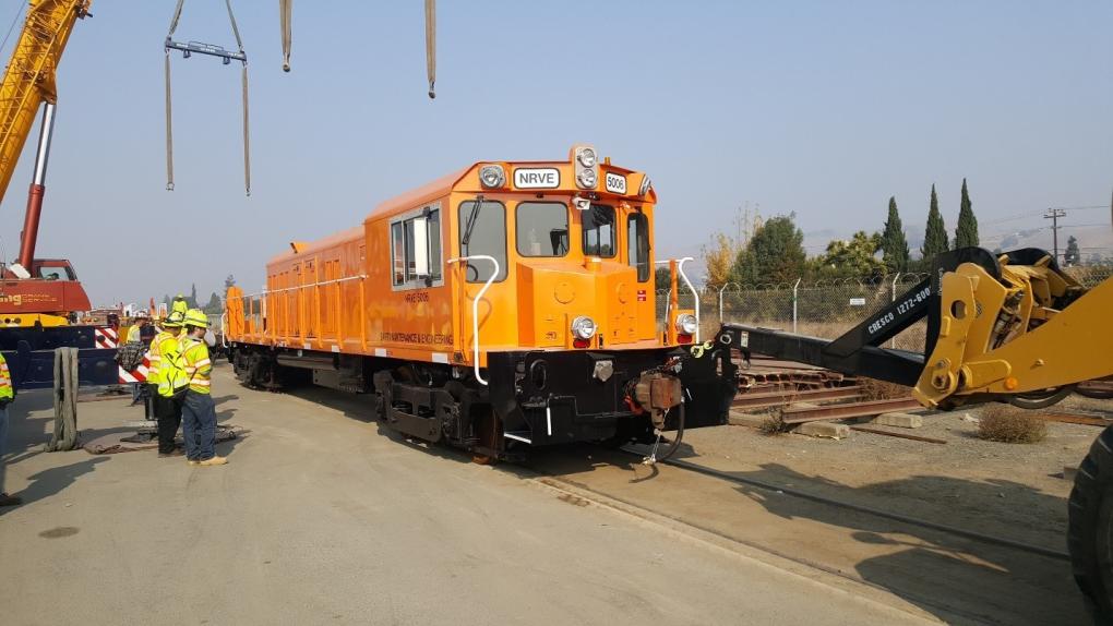 An image of one of three locomotives on the work train used during the Transbay Tube retrofit.